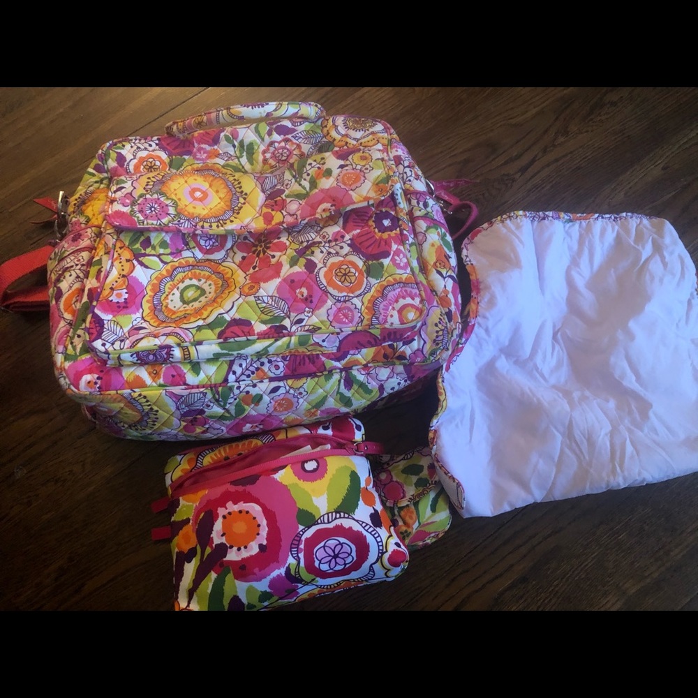 Vera Bradley clementine bouncing bouquets 4pc lot